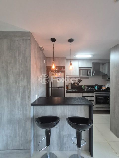 Image 3 - 875414