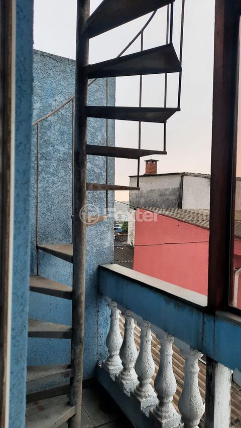 Image 7 - 875442