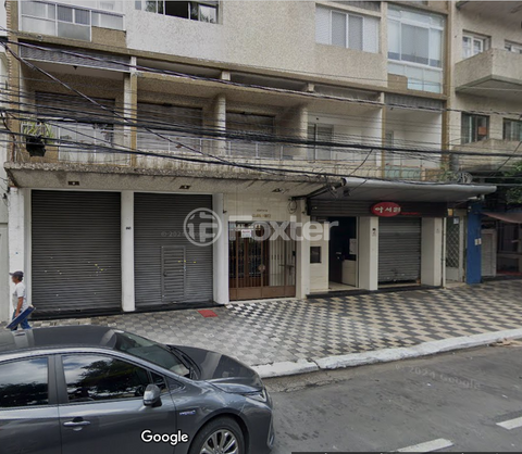 Image 1 - 875556