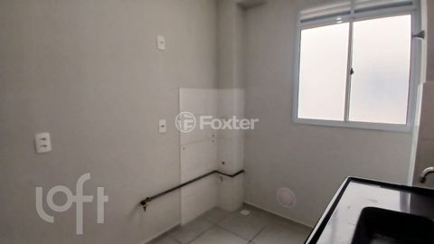 Image 11 - 875558