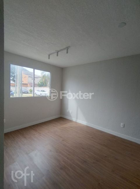 Image 7 - 875571