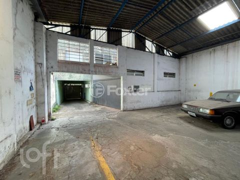 Image 9 - 875584