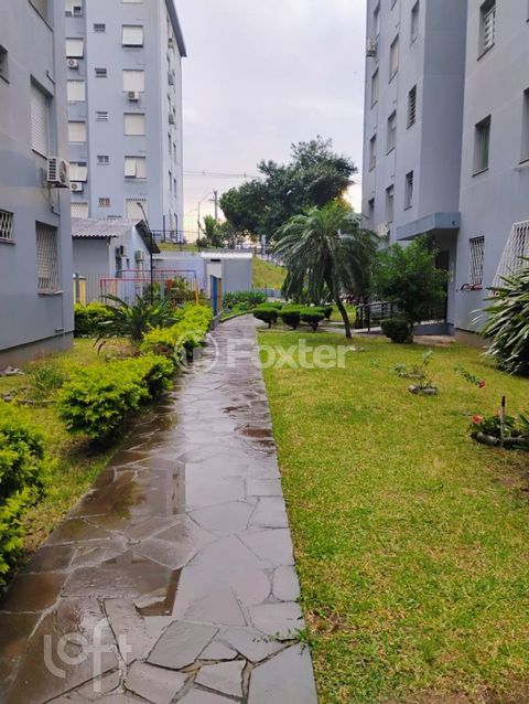Image 6 - 875639