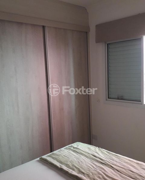 Image 7 - 875654