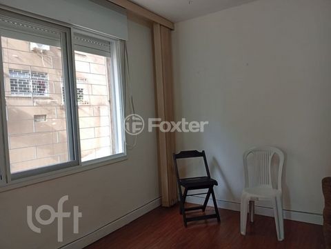 Image 8 - 875656