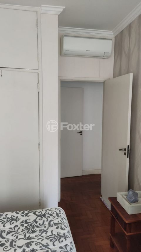 Image 5 - 875665