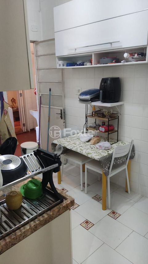 Image 3 - 875665