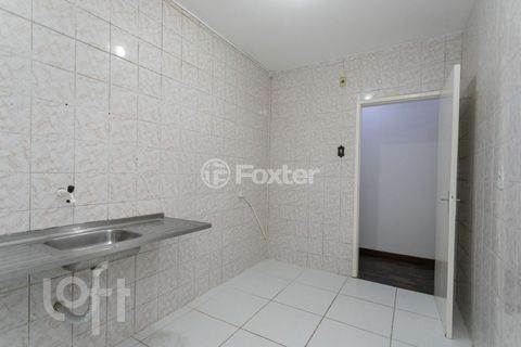 Image 9 - 875668
