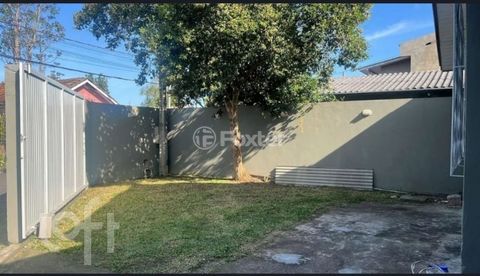 Image 3 - 875680