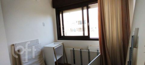 Image 10 - 875696