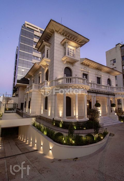 Image 7 - 875734