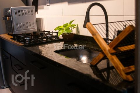 Image 9 - 875814