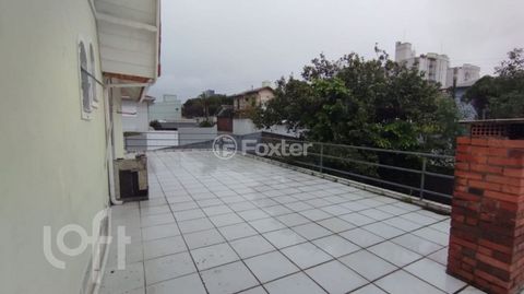 Image 19 - 875876