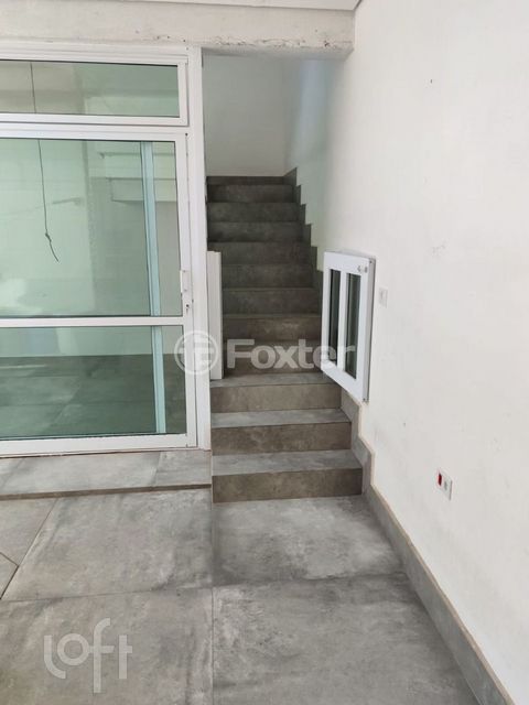 Image 2 - 875878