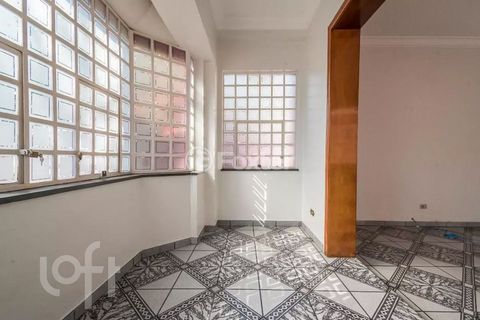 Image 3 - 875885
