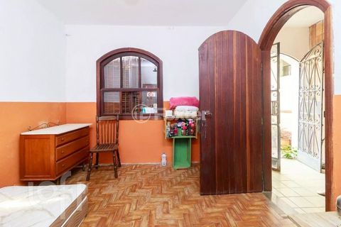 Image 19 - 875891