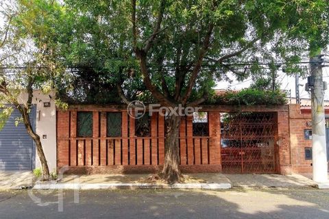 Image 9 - 875891