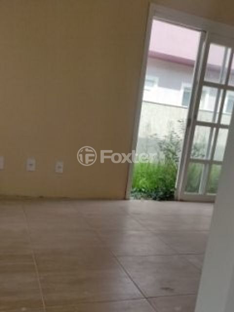 Image 7 - 875895