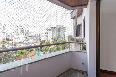 Image 7 - 875897