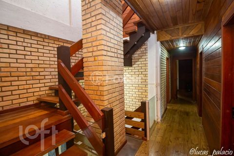 Image 11 - 875910