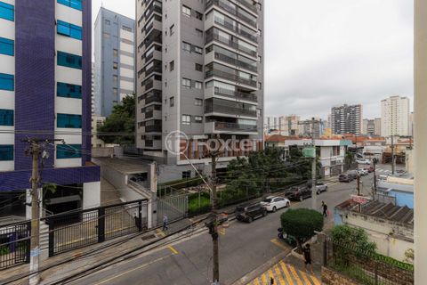 Image 13 - 875943