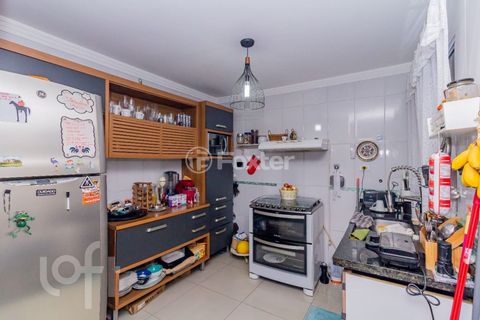Image 8 - 875961