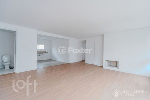 Image 7 - 875962