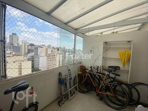 Image 7 - 875963
