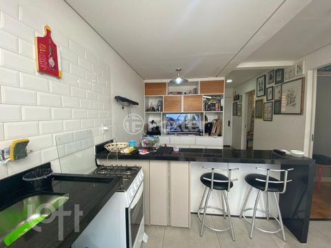 Image 3 - 875963