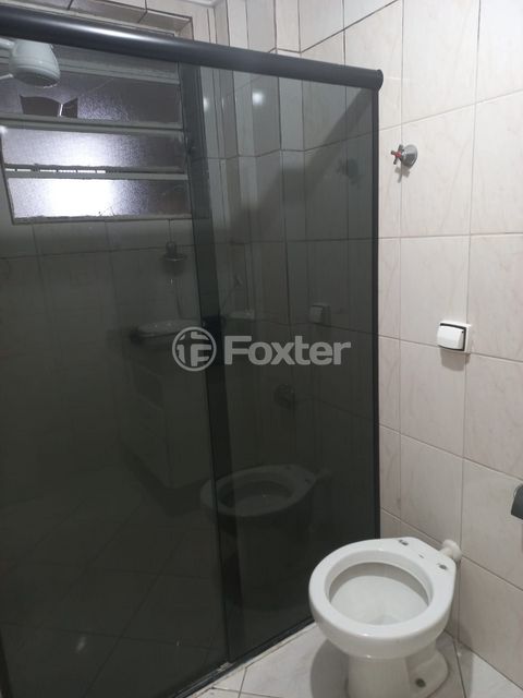 Image 8 - 875983