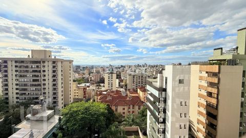 Image 7 - 875996