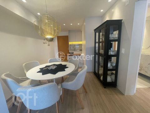 Image 7 - 875998