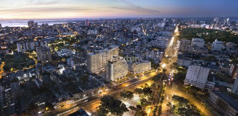 Image 8 - 876012