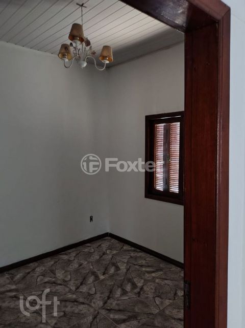 Image 7 - 876013