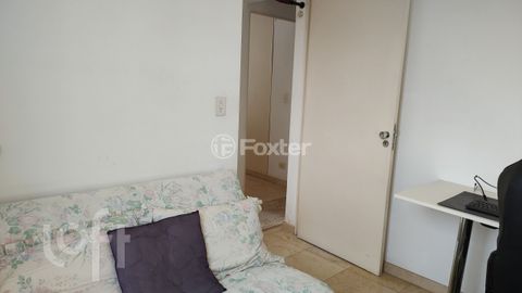 Image 13 - 876015