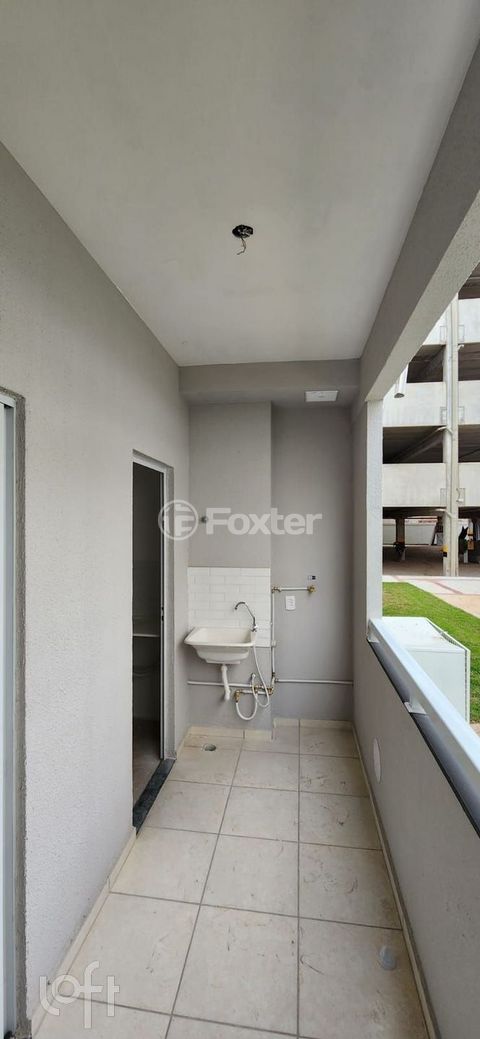 Image 4 - 876016