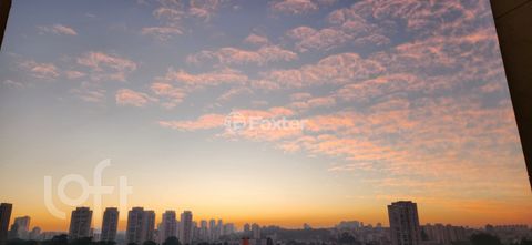Image 5 - 876017