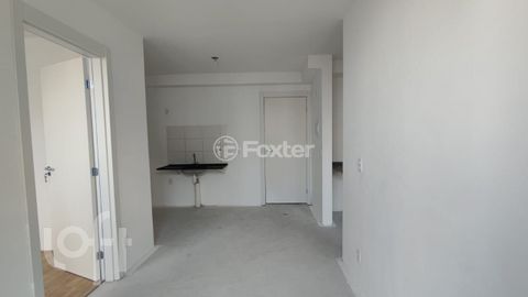 Image 7 - 876027
