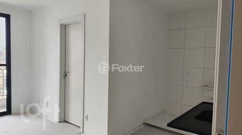 Image 11 - 876027