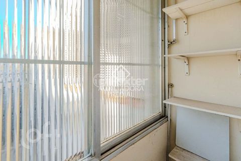 Image 9 - 876058