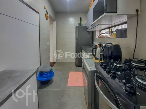 Image 8 - 876068