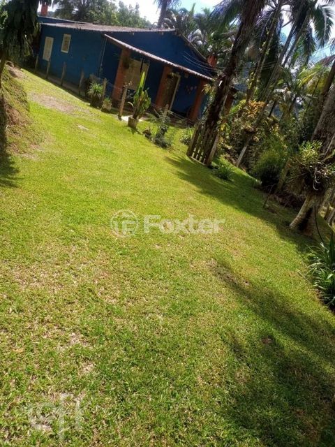 Image 8 - 876078