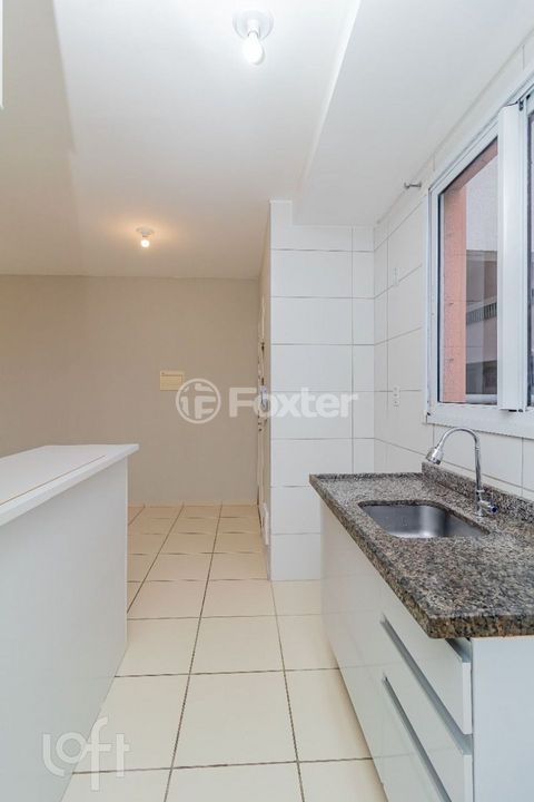 Image 8 - 876086