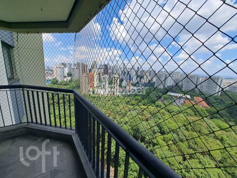 Image 7 - 876090