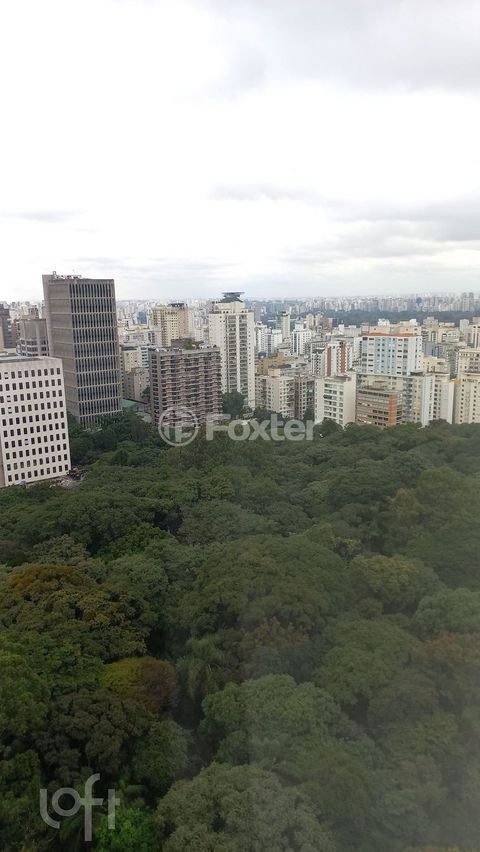 Image 6 - 876126