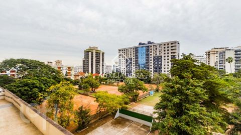 Image 9 - 876133