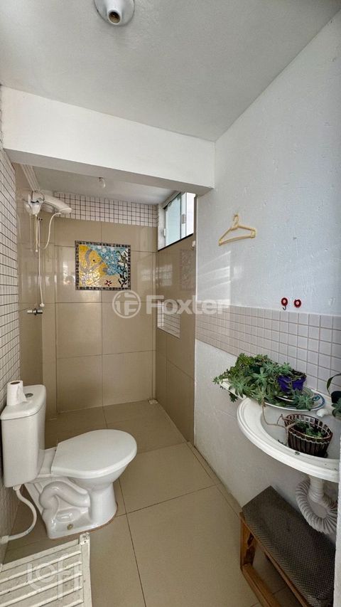 Image 7 - 876165