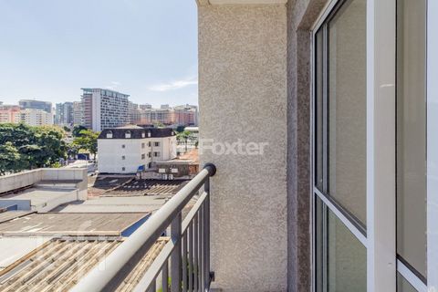 Image 11 - 876183