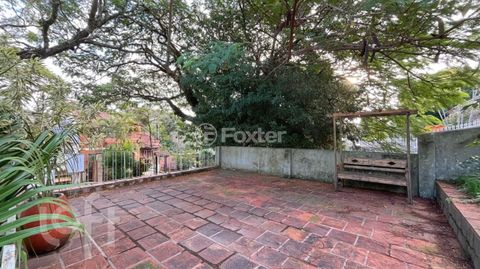 Image 10 - 876188