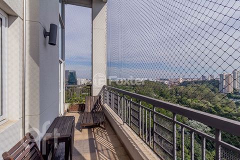 Image 17 - 876190